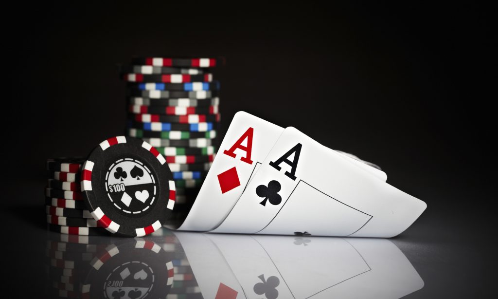 Explanation on Poker Online